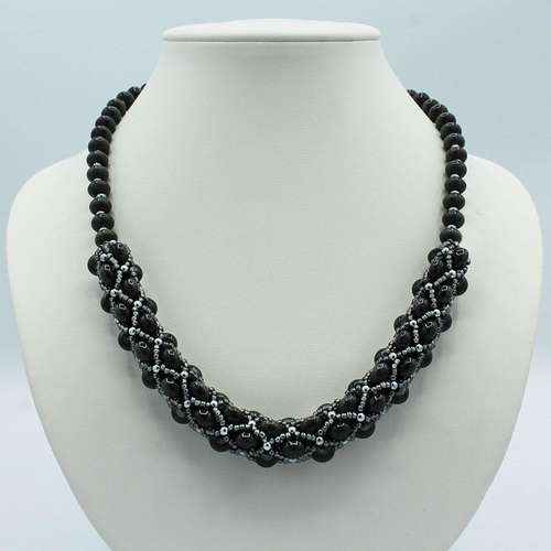 Cateye Tubular Netting Necklace black necklace making kit — DIY set with beads and instructions for creating handmade jewelry