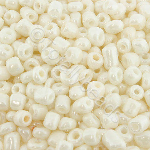 Seed Beads Pearl Shine Peach - Size 6 100g