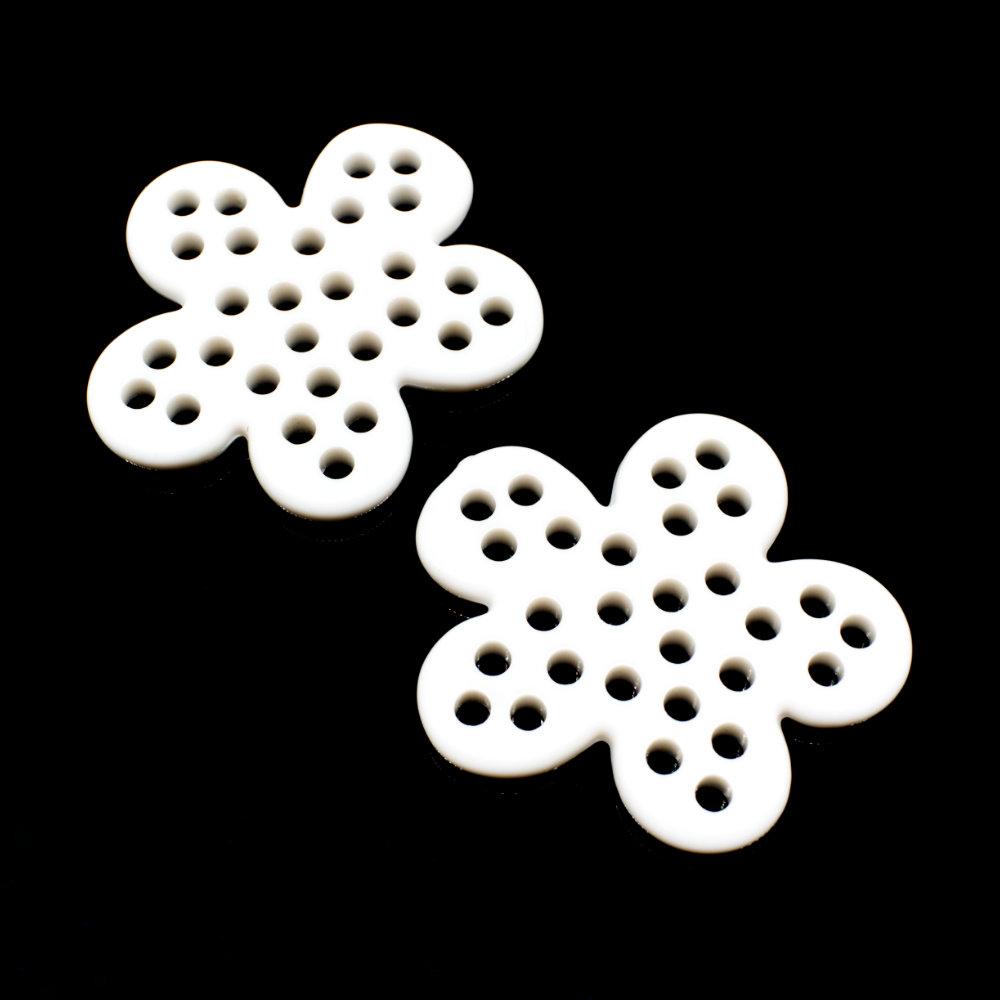 Sieve pendants - Flower White