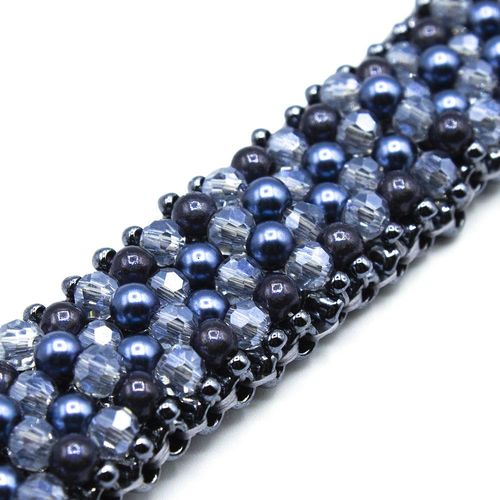 Aurelia Bracelet blue mist bracelet making kit — DIY set with beads and instructions for creating handmade jewelry