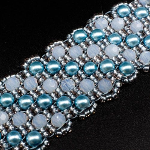 Dahlia Bracelet Makes 3 ice blue bracelet making kit — DIY set with beads and instructions for creating handmade jewelry