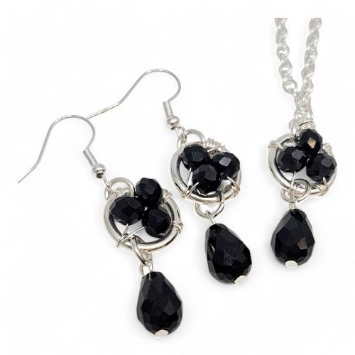 Crystal Cluster Drop Jewellery 4 Sets jet black jewelry making kit — DIY set with beads and instructions for creating handmade jewelry