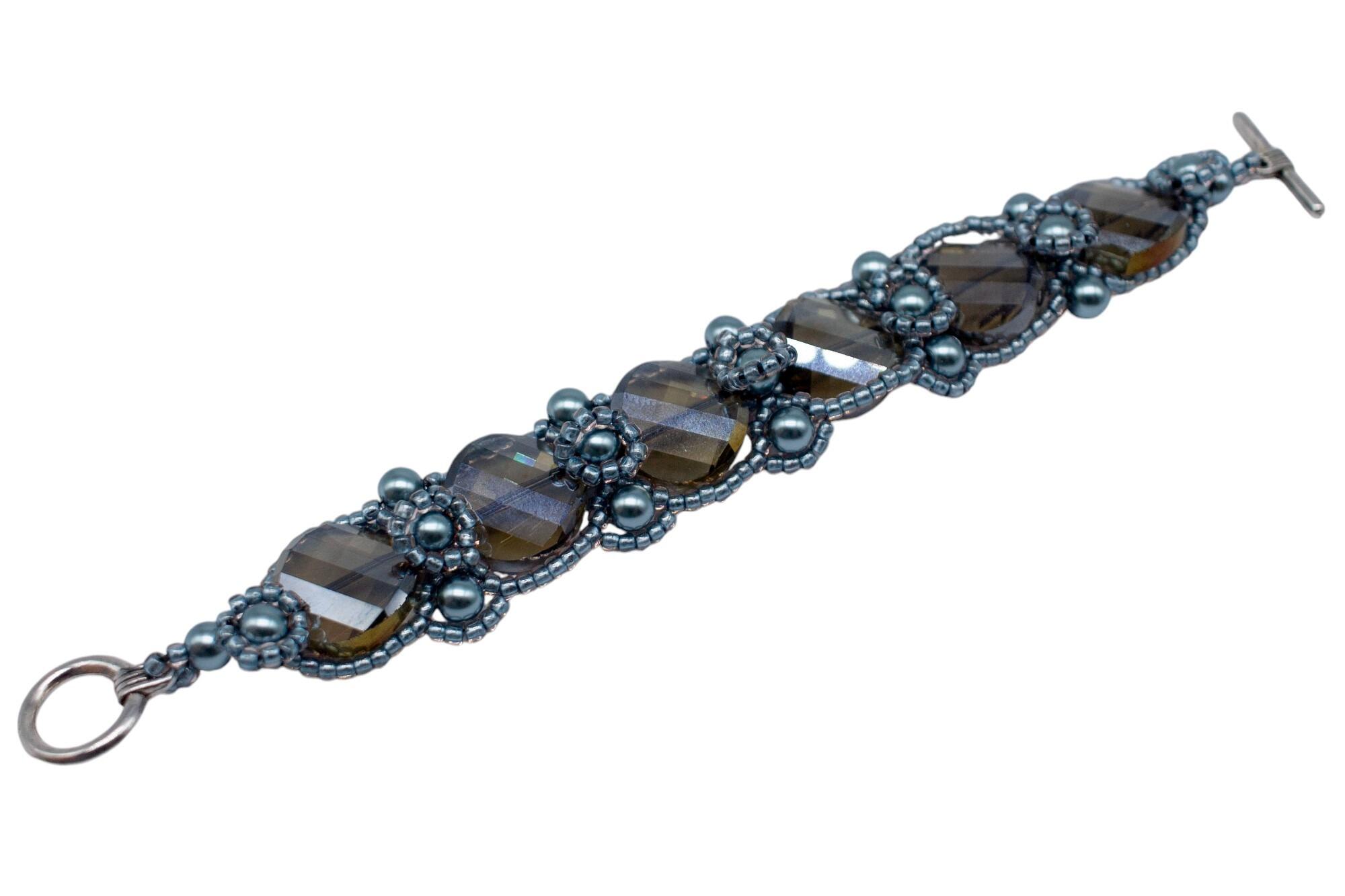 Curve Crystal Disc Bracelet Makes 3 pale blue bracelet making kit — DIY set with beads and instructions for creating handmade jewelry