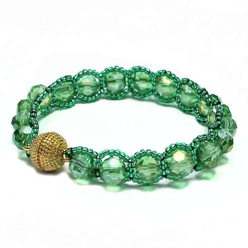 Elizabeth Crystal Bracelet green - makes 3 bracelet making kit — DIY set with beads and instructions for creating handmade jewelry
