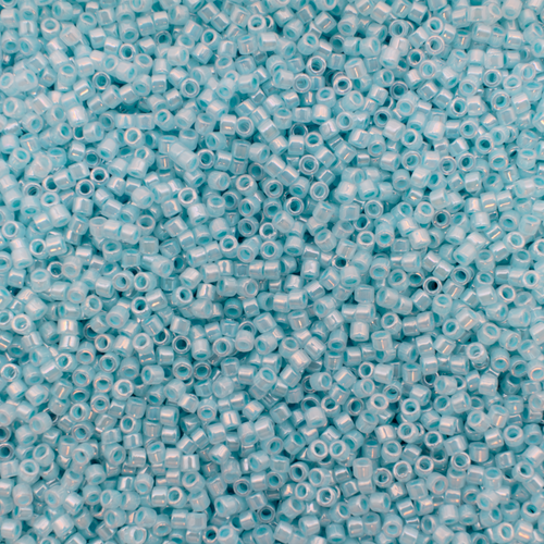 Toho Treasure Size 11 5g - Ceylon Forget-Me-Not