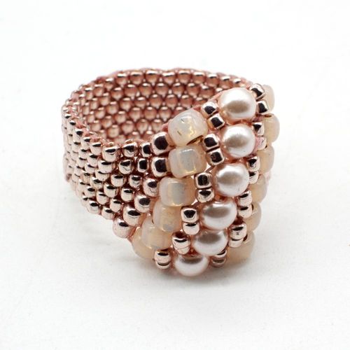 Flat Celini Rings Pack pink jewelry making kit — DIY set with beads and instructions for creating handmade jewelry