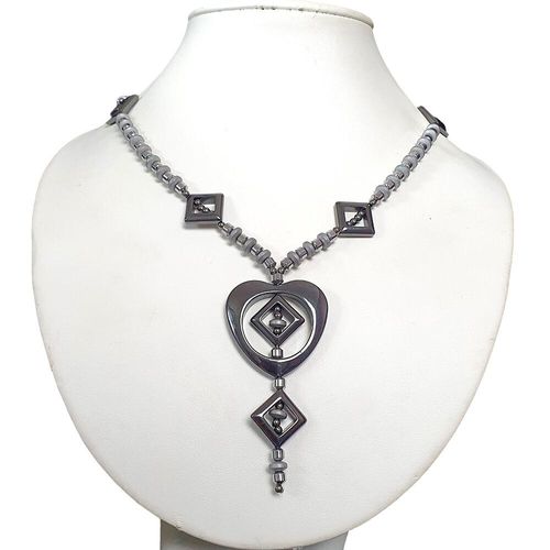 Brianna Hematite Necklace silver necklace making kit — DIY set with beads and instructions for creating handmade jewelry