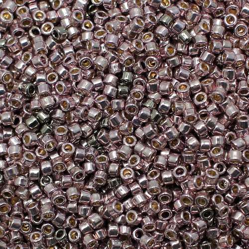 Toho Treasure Size 11 5g - PF Gal Lilac