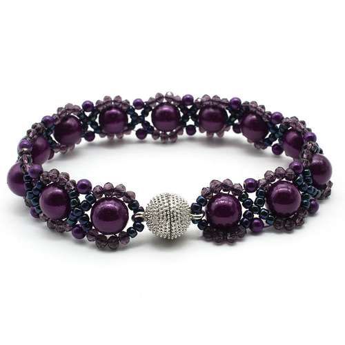 Lucy Miracle Bracelet purple bracelet making kit — DIY set with beads and instructions for creating handmade jewelry