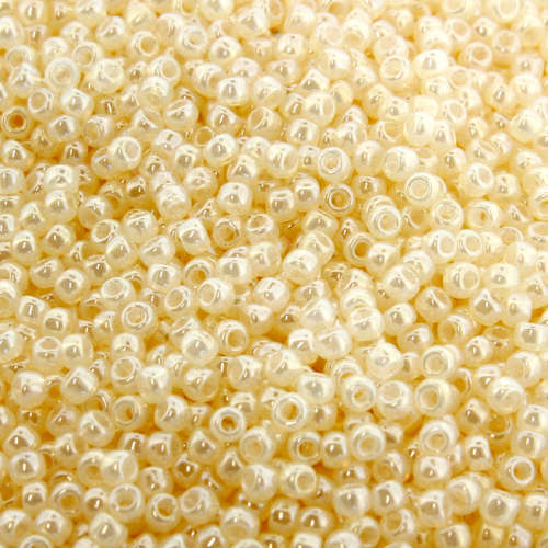 Toho Size 11 Seed Beads 10g - Ceylon Light Ivory