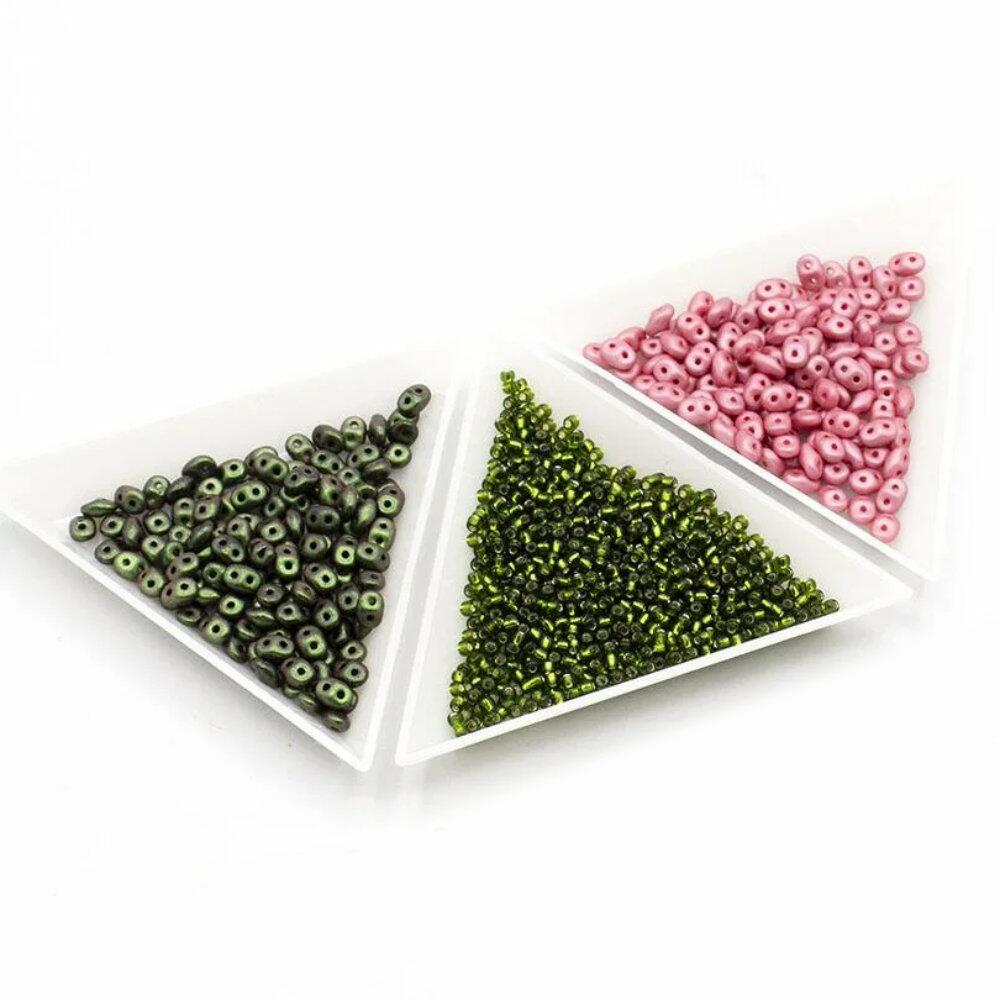 BC 2023 WK 11 : SuperDuo Bracelet Maroon Green 5x2mm for jewellery making