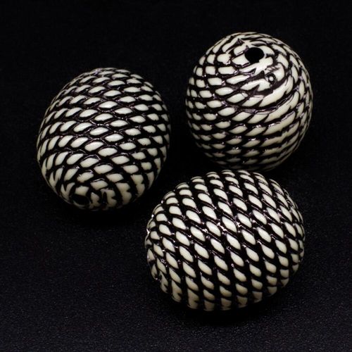 Acrylic Rope Beads Rice 22mm 6pcs Ivory for jewellery making