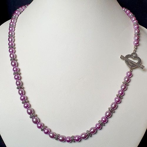 Amy Pearl Jewellery lilac jewelry making kit — DIY set with beads and instructions for creating handmade jewelry