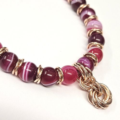 Laura Agate Jewellery fuschia jewelry making kit — DIY set with beads and instructions for creating handmade jewelry