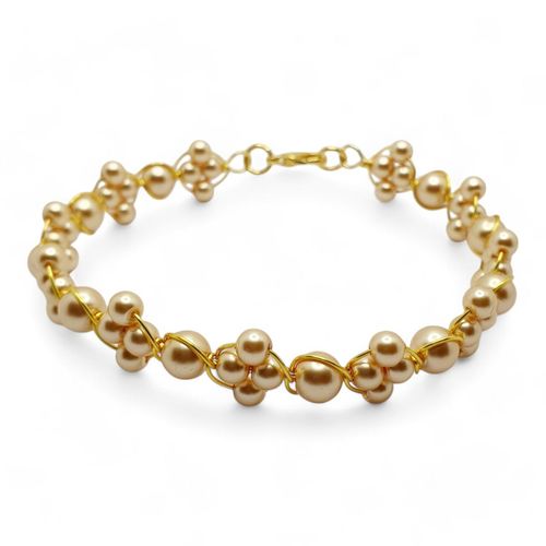 Estrid Pearl Bracelets golden haze bracelet making kit — DIY set with beads and instructions for creating handmade jewelry