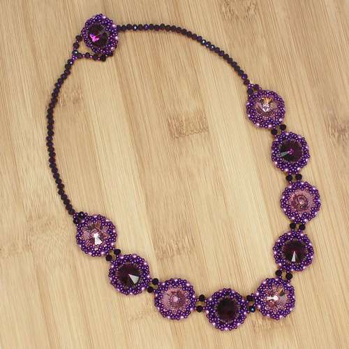 Majestic 18mm Round Rivolis Jewellery Kit mauve jewelry making kit — DIY set with beads and instructions for creating handmade jewelry