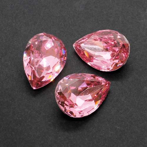 18mm resin Rivoli stone pink — faceted round crystal-style cabochon ideal for jewelry making, settings, and crafts