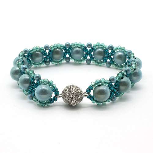 Lucy Miracle Bracelet teal bracelet making kit — DIY set with beads and instructions for creating handmade jewelry