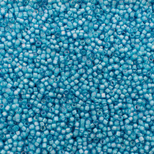Toho Treasure Size 11 5g - White-Lined Aqua