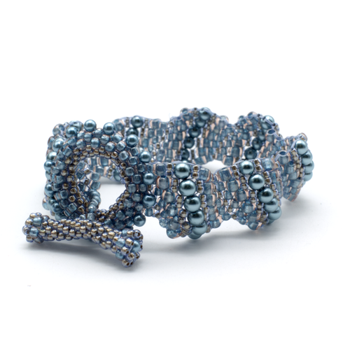 Flat Cellini Toggle steel blue jewelry making kit — DIY set with beads and instructions for creating handmade jewelry