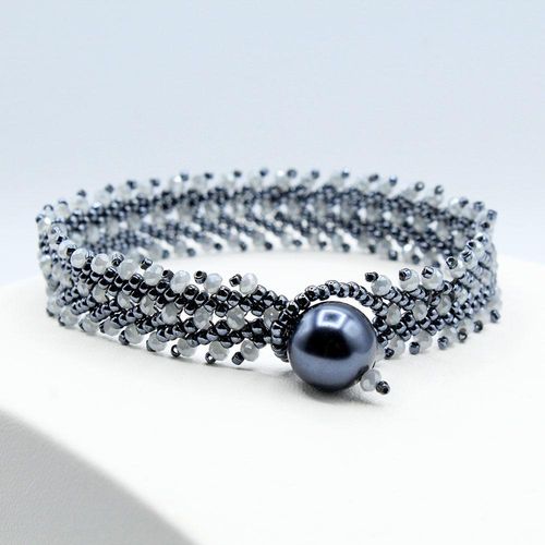 BC Week 12 2022 St Petersburg Bracelet Grey 12mm for jewellery making