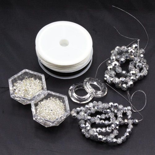 BC 2023 WK 2: Tassel Pendant Monochrome 8mm for jewellery making