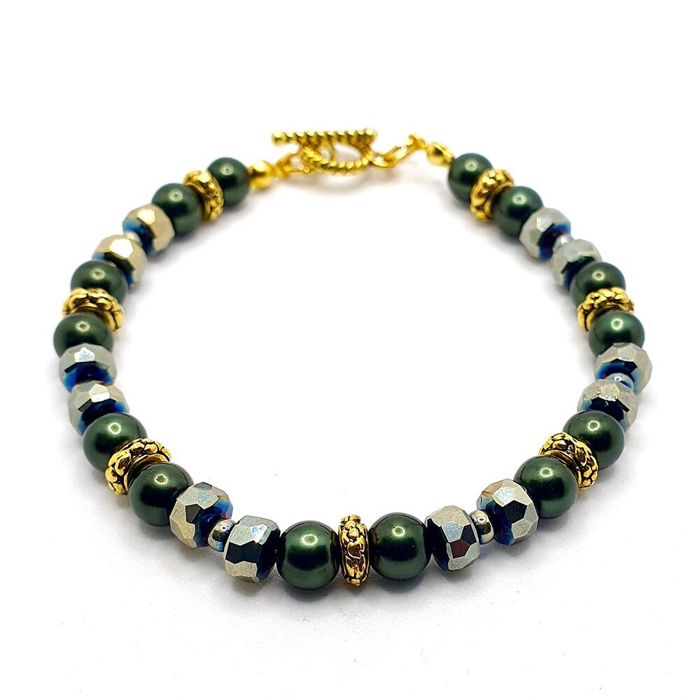Zeena Bracelet green gold bracelet making kit — DIY set with beads and instructions for creating handmade jewelry