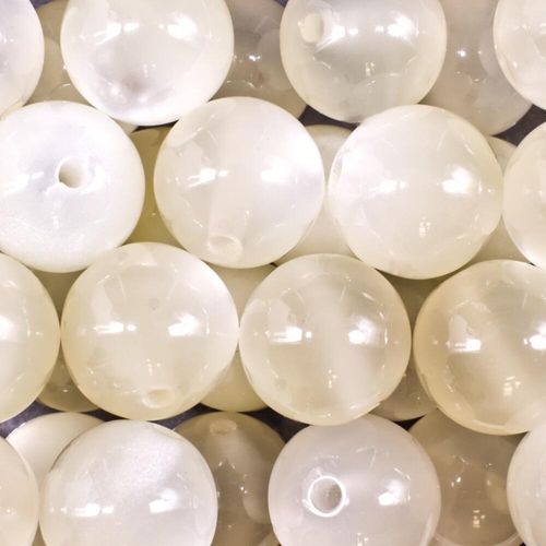 Acrylic Illusion Beads Round 17mm 8pcs Ivory for jewellery making