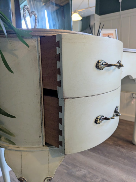 light green dressing table