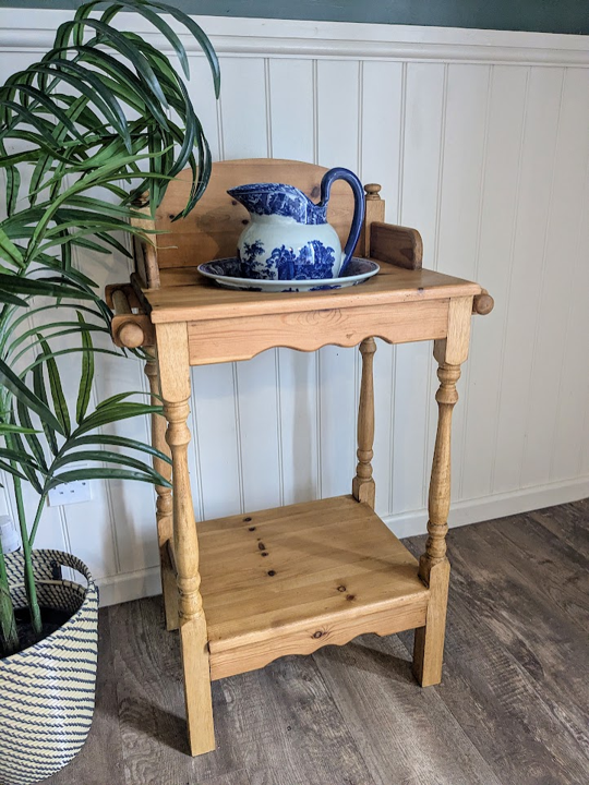 wash stand and jug