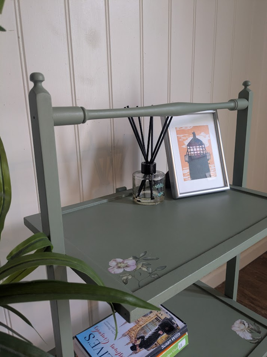 small vintage table with shelf
