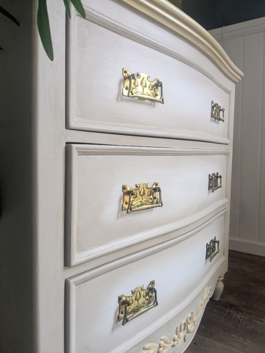 vintage french style chest of drawers