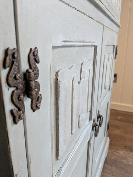 painted blue grey cabinet