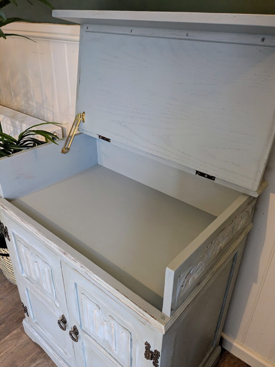 painted blue grey cupboard