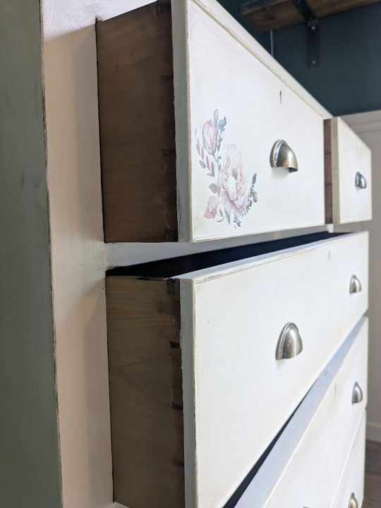 vintage off white chest of drawers