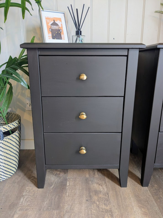 bedside drawers