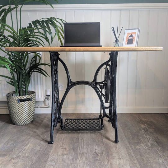 singer desk