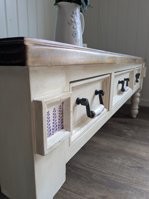 Coffee table with drawer storage