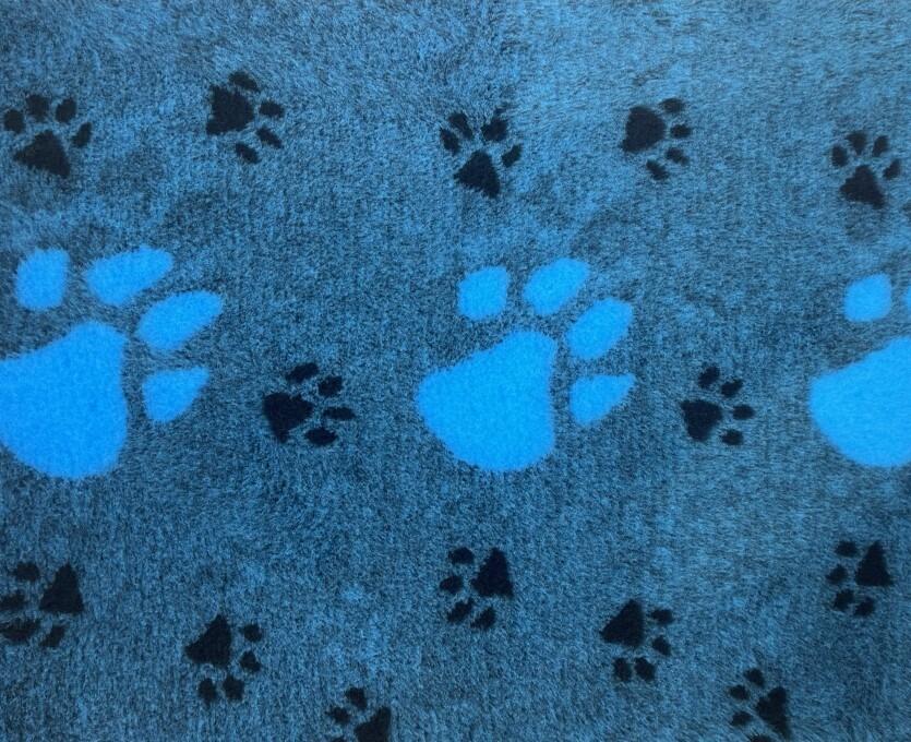 Dogeria Bedding for Dogs Rubber Backed Blue with Small and Large Paws