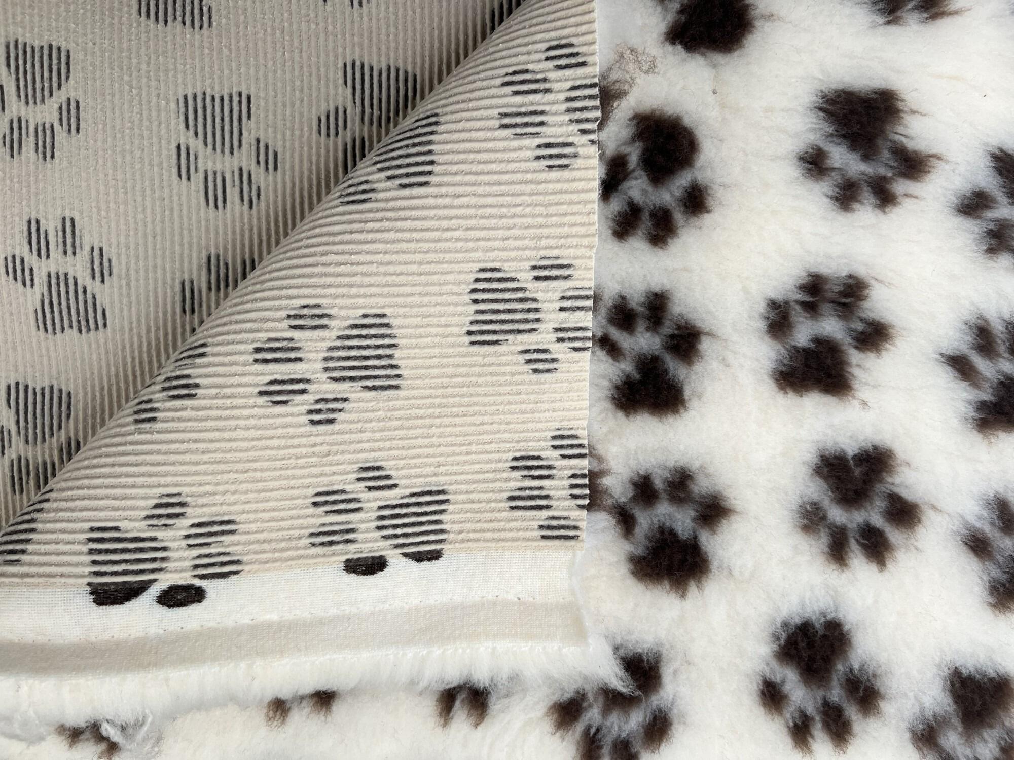 Bederia Dog Vet Bed – Cream with Small Black Paws Design