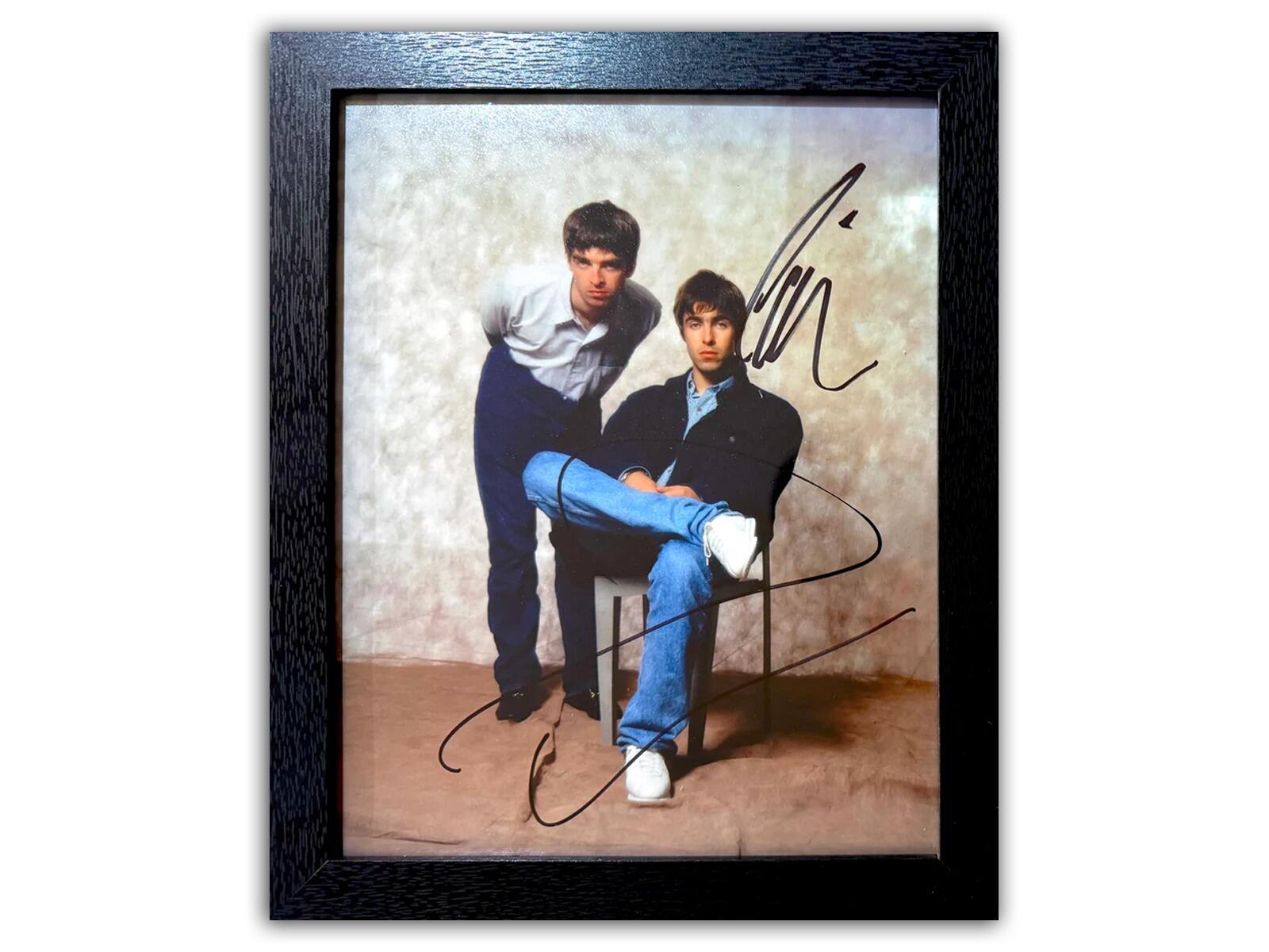 Oasis Autographs | Framed Collectible