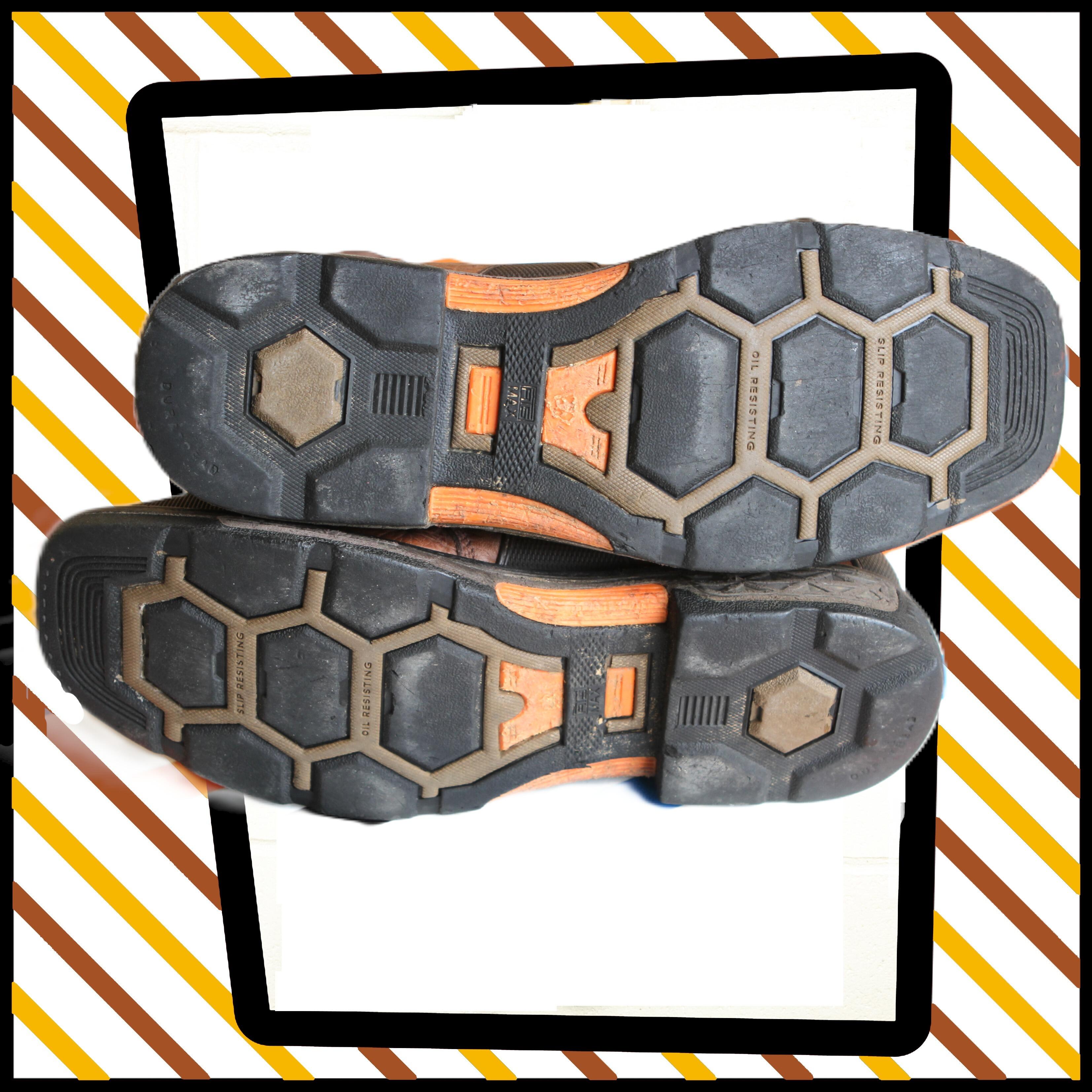 Tough Ariat Overdrive 8 inch square toe work boots - soles
