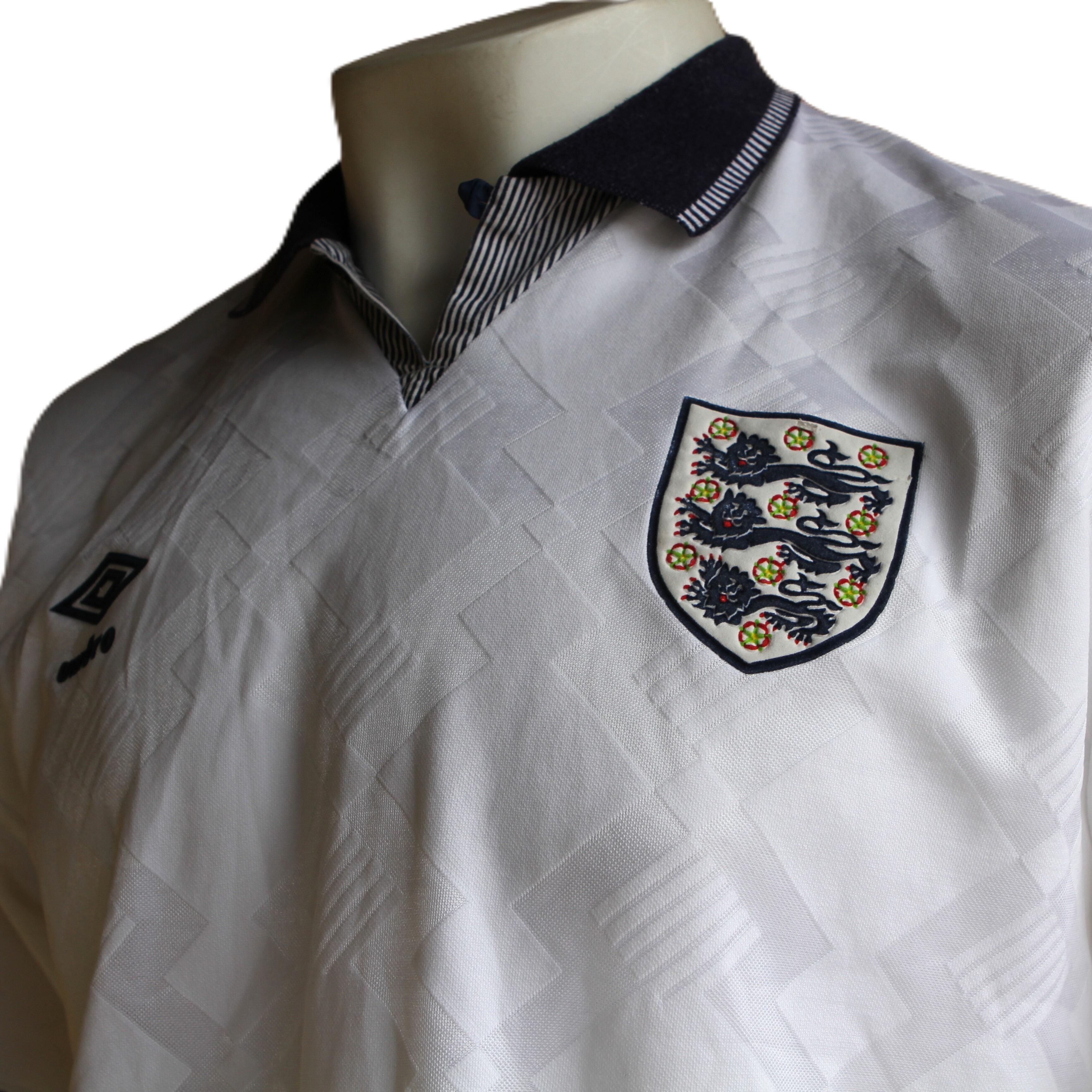 Amazing 1990-1992 England home football shirt made by Umbro- close up