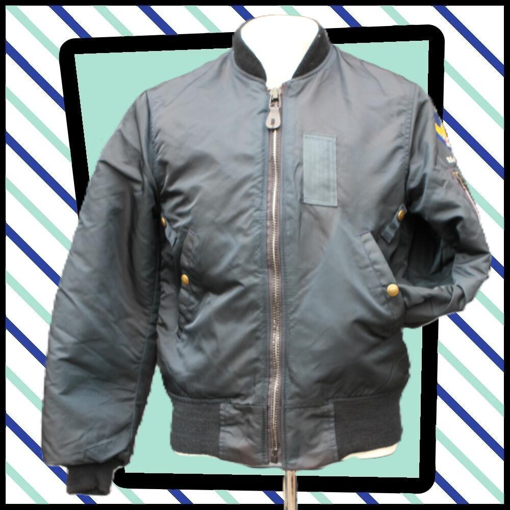 Vintage I Spiewak & Sons Intermediate Flying MA-1 Bomber Reversible JACKET in blue