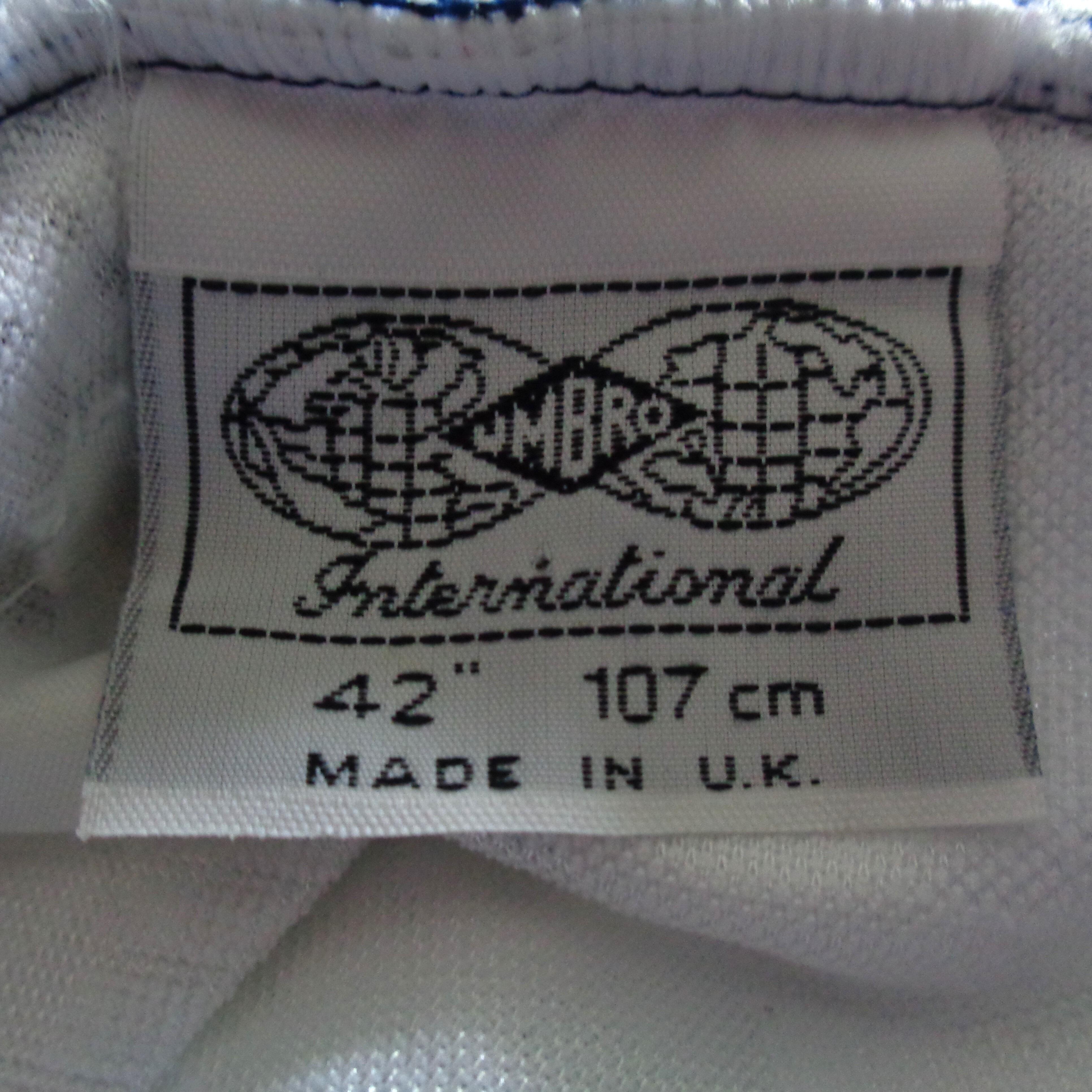 Amazing 1990-1992 England home football shirt made by Umbro- label