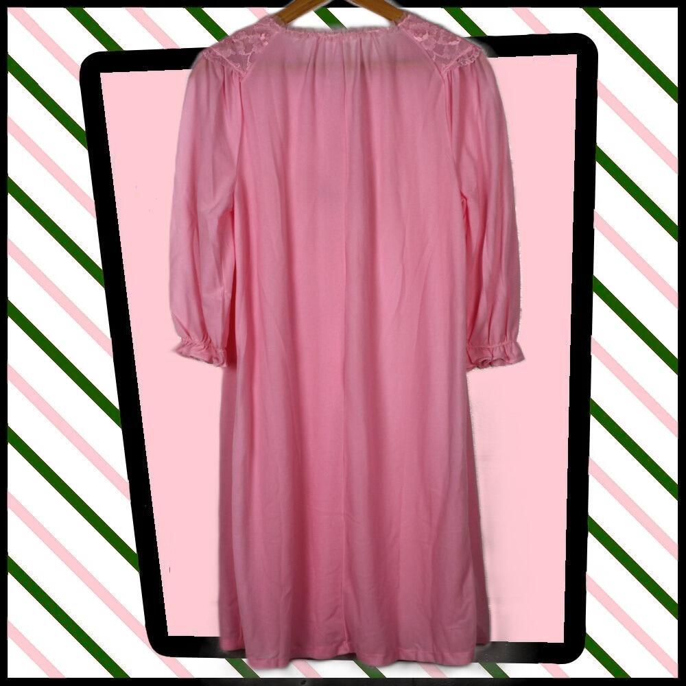 Vintage unworn KAYSER Vintage Pink Nightie - rear view