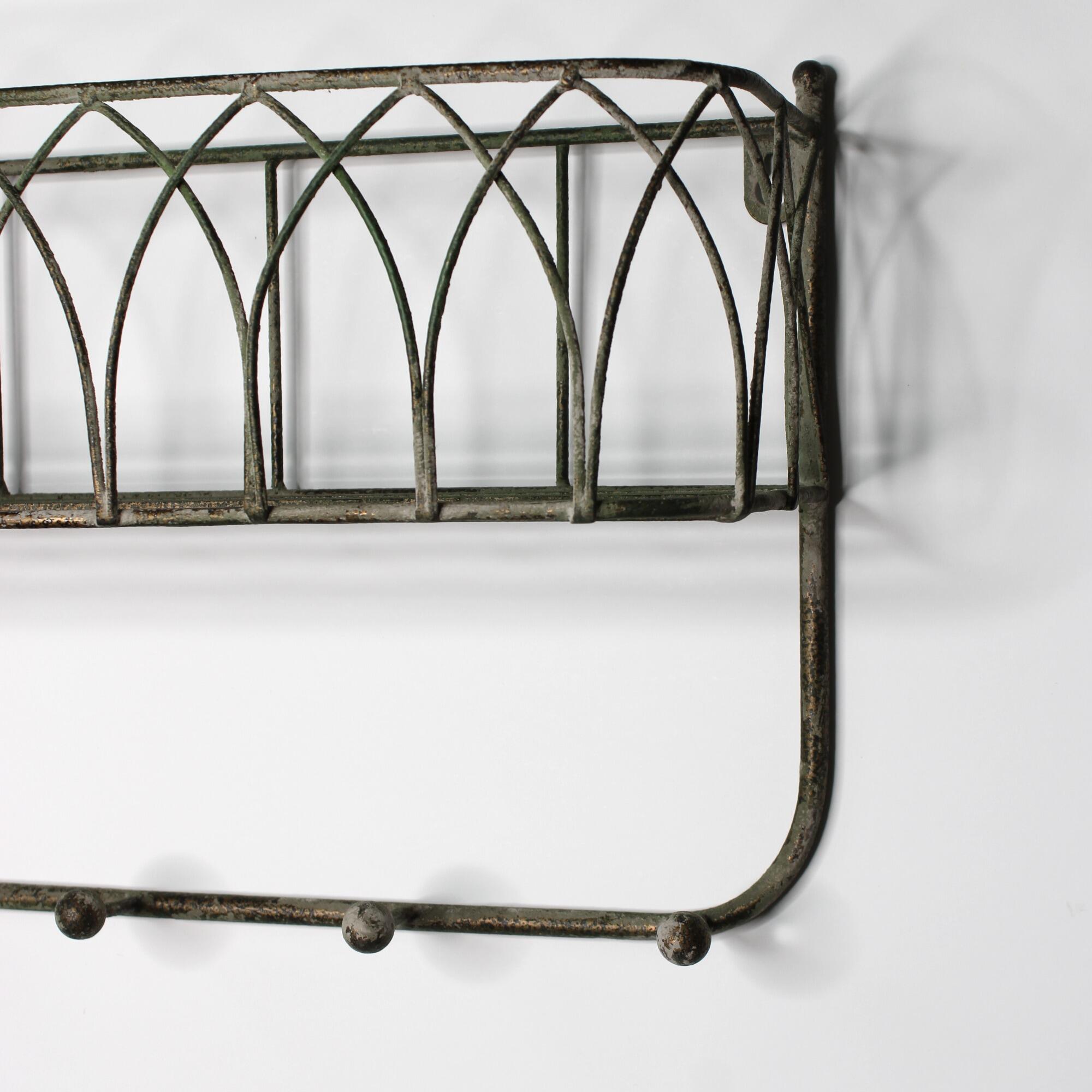 closeup of rustic coat rack focusing on the finish from the front