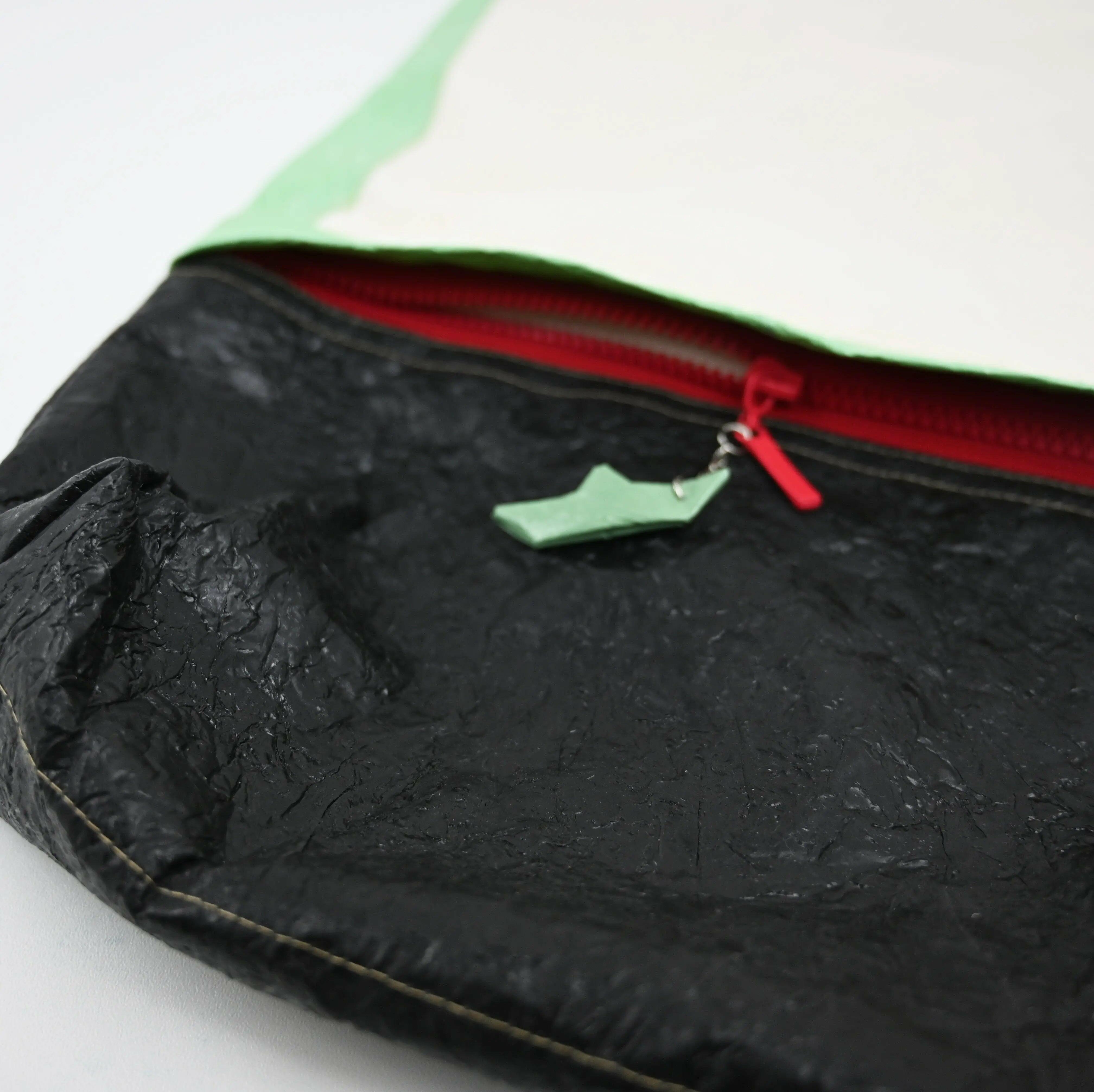 Accessories Very Nile Tote Bag Black and Green