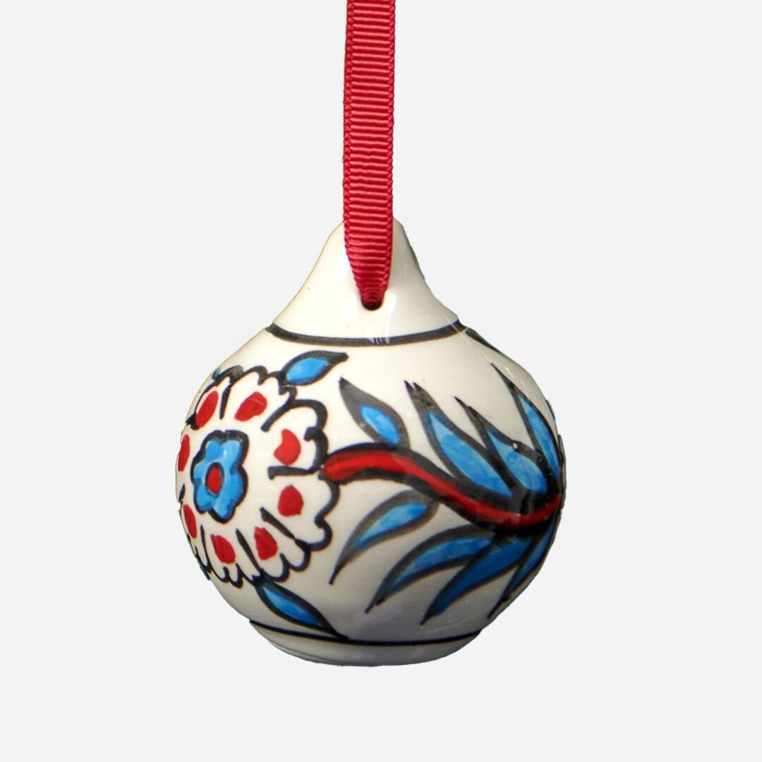 Embrace the Middle East - Palestinian Ceramic Baubles Gerbera