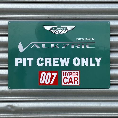 Aston Martin Pit Crew